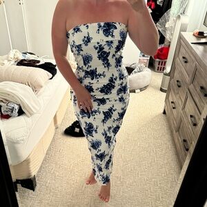 Bobbles & Lace Dress 🦋